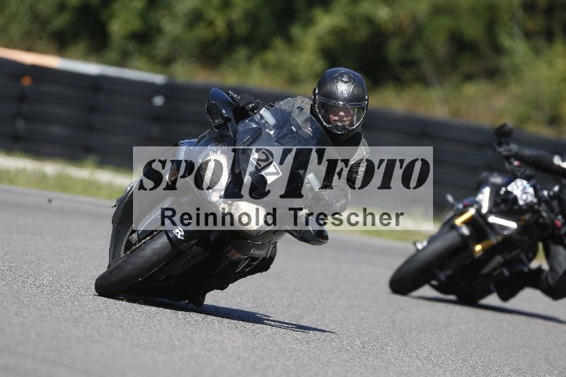 /Archiv-2025/48 25.08.2025 Cornu Master School ADR/blau-bleu/27